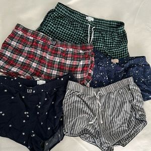 Love by GAP set of 5 flannel pajama shorts